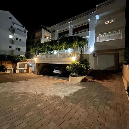 Apartments Stone Tučepi Dış mekan fotoğraf