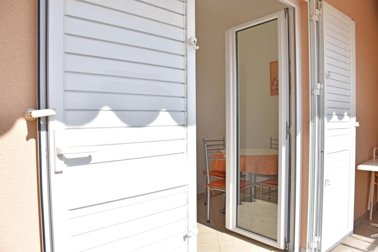 Apartments Stone Tučepi Dış mekan fotoğraf